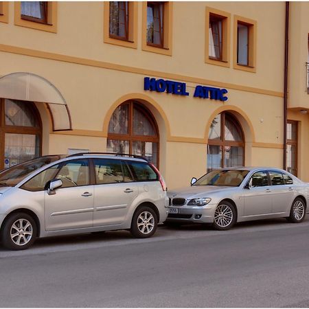 Attic Hotel Прага Екстериор снимка